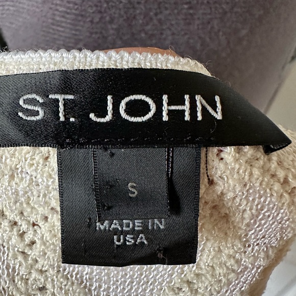 St. John knit tank two toned cream made in the USA . Size small designer - Picture 4 of 11